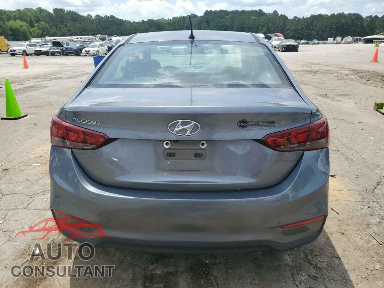 HYUNDAI ACCENT 2018 - 3KPC24A38JE030251