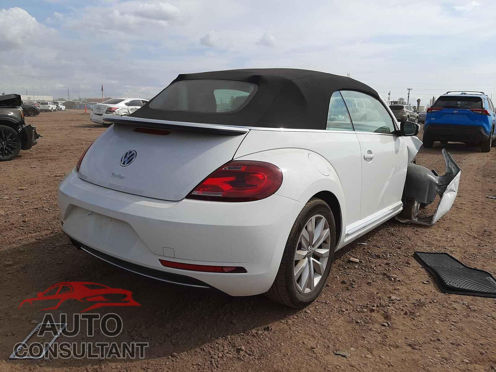 VOLKSWAGEN BEETLE 2017 - 3VW517AT0HM813820