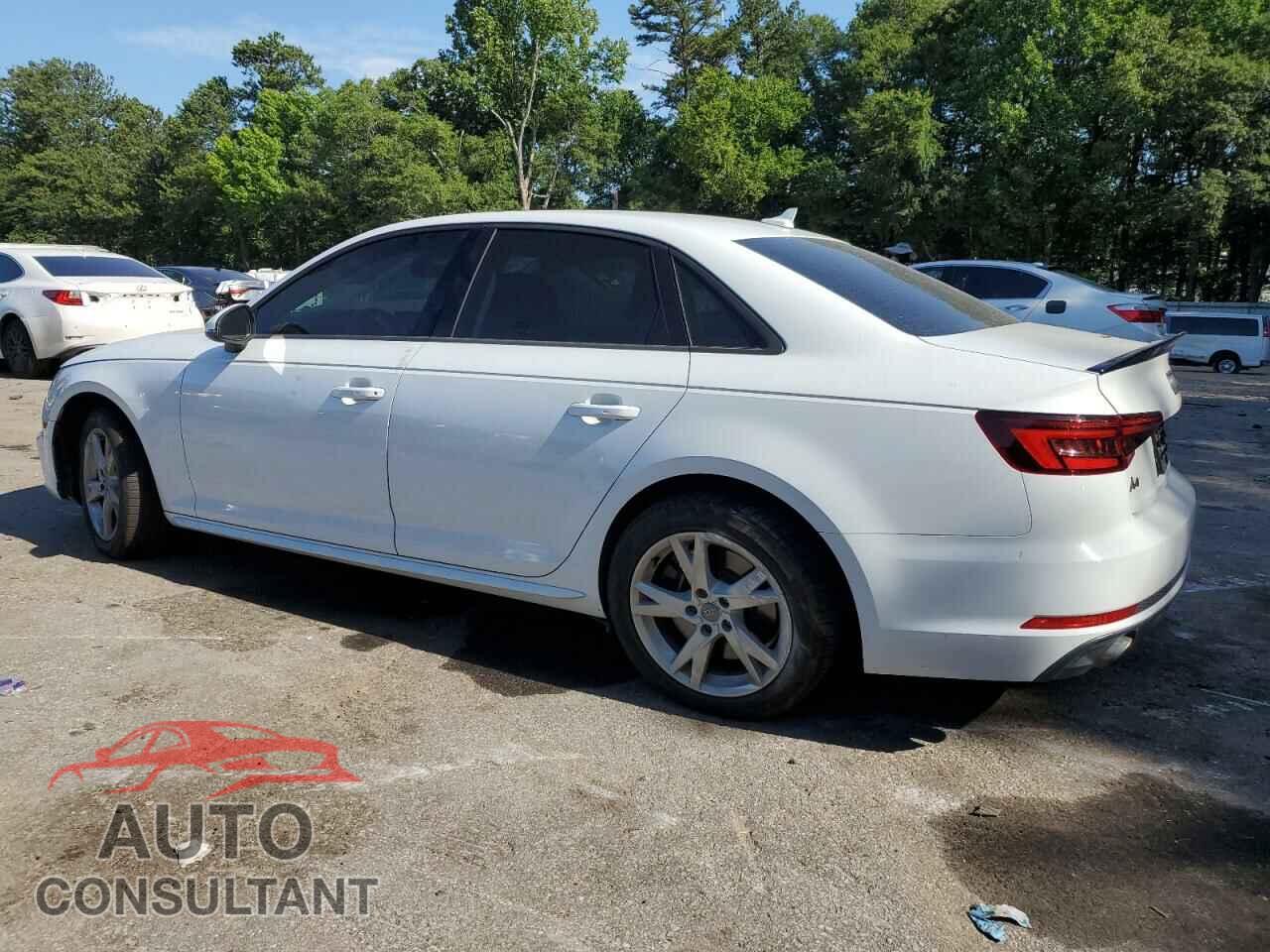 AUDI A4 2018 - WAUDNAF40JA053714