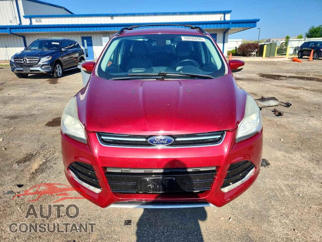 FORD ESCAPE 2013 - 1FMCU9H94DUB64192