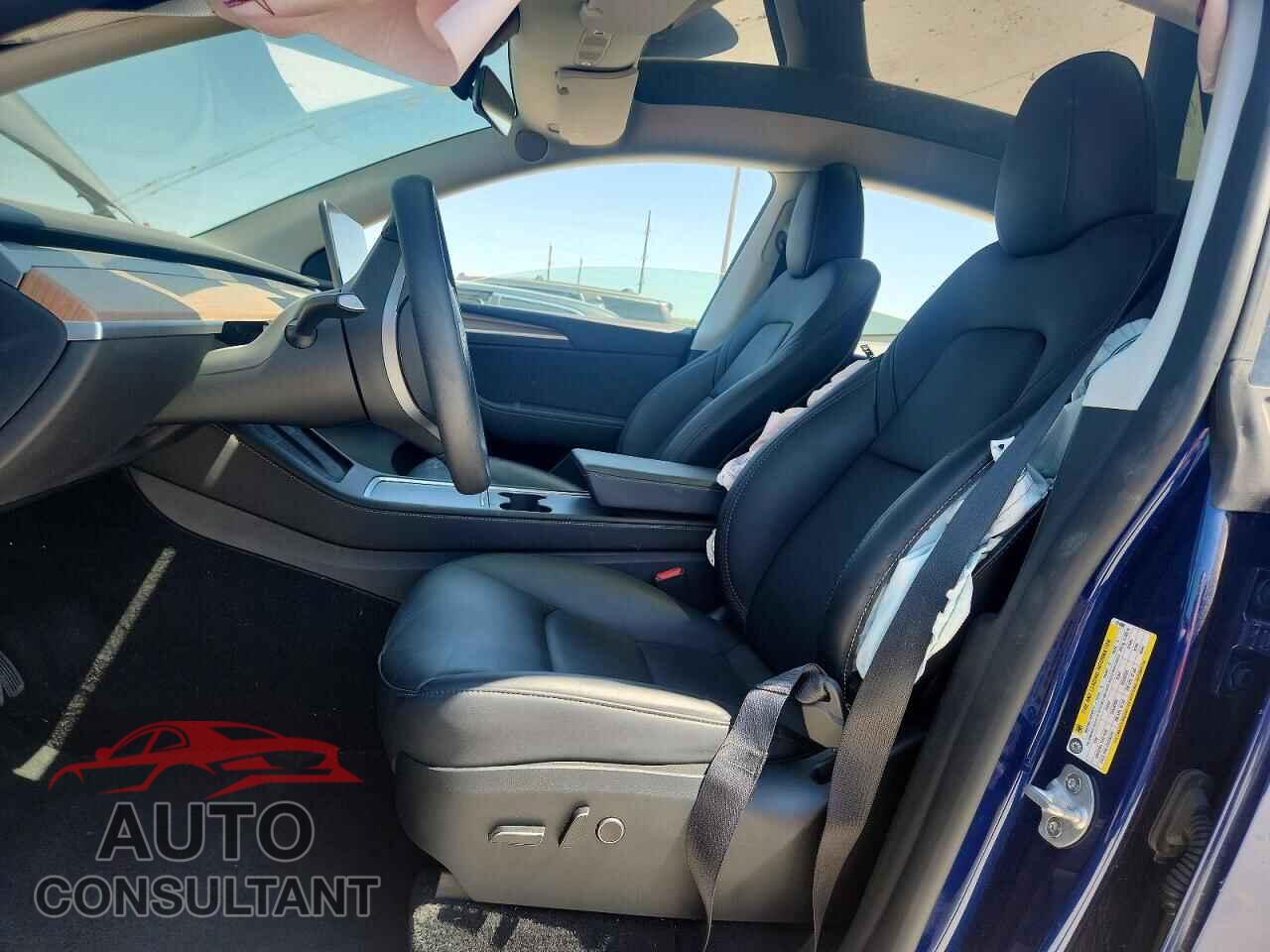 TESLA MODEL Y 2023 - 7SAYGDEE3PF874366