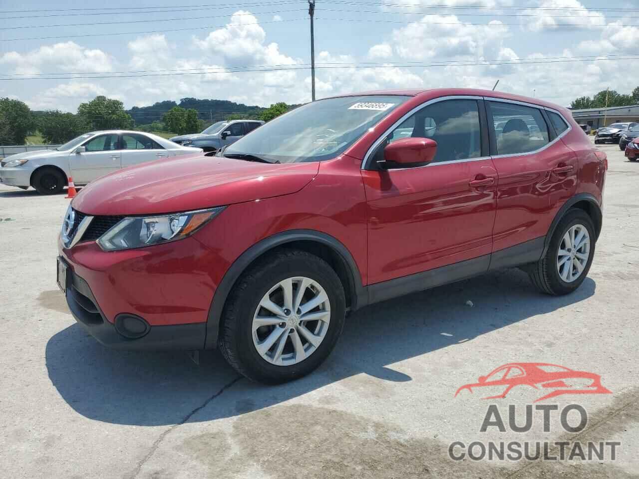 NISSAN ROGUE 2017 - JN1BJ1CR2HW119816