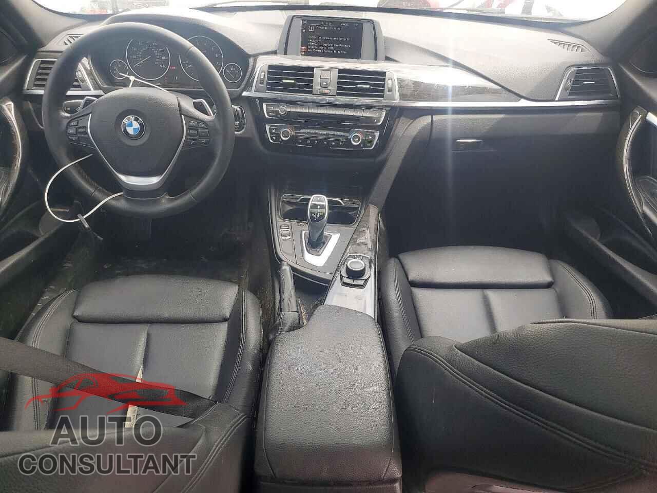 BMW 3 SERIES 2016 - WBA8E9G5XGNU29151