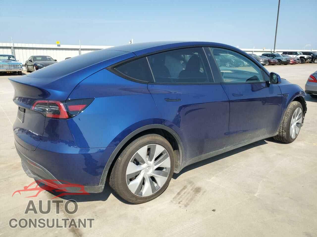 TESLA MODEL Y 2023 - 7SAYGDEE8PA124667