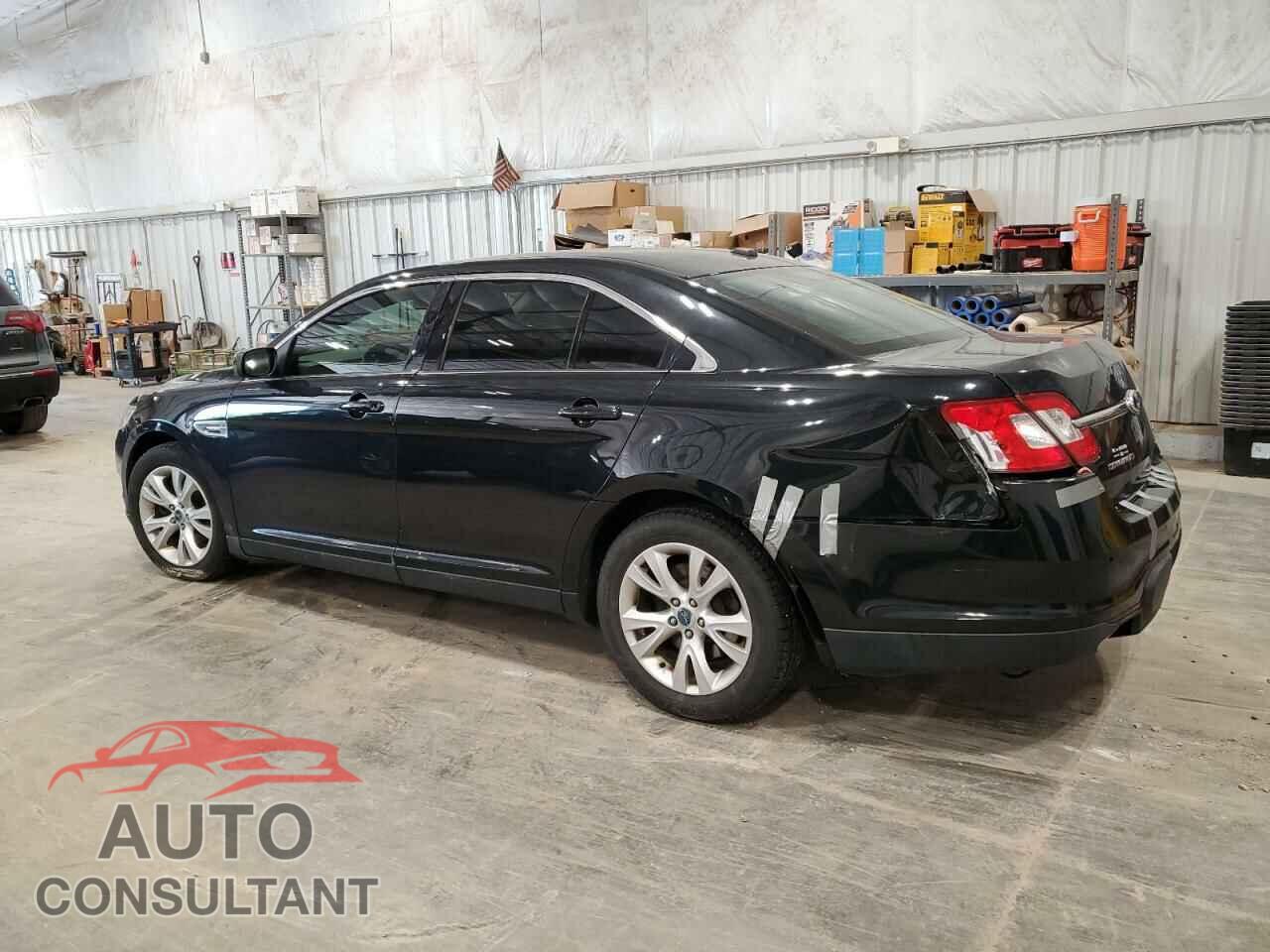 FORD TAURUS 2011 - 1FAHP2EW5BG142027