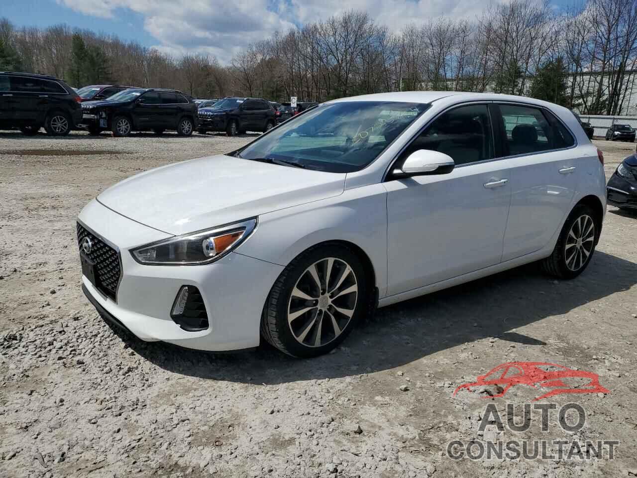 HYUNDAI ELANTRA 2018 - KMHH35LE7JU033212