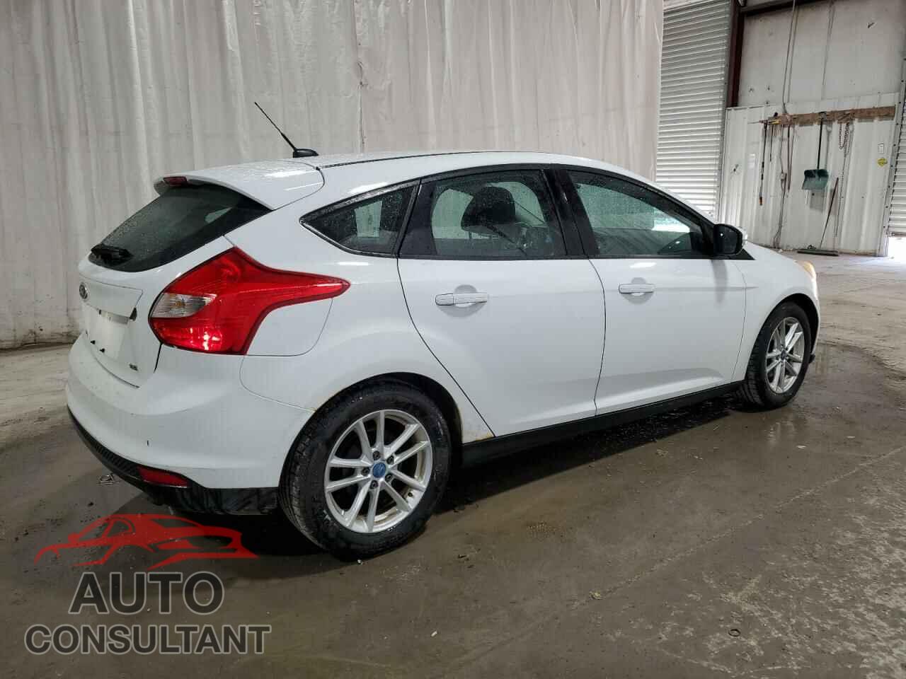 FORD FOCUS 2014 - 1FADP3K2XEL151971