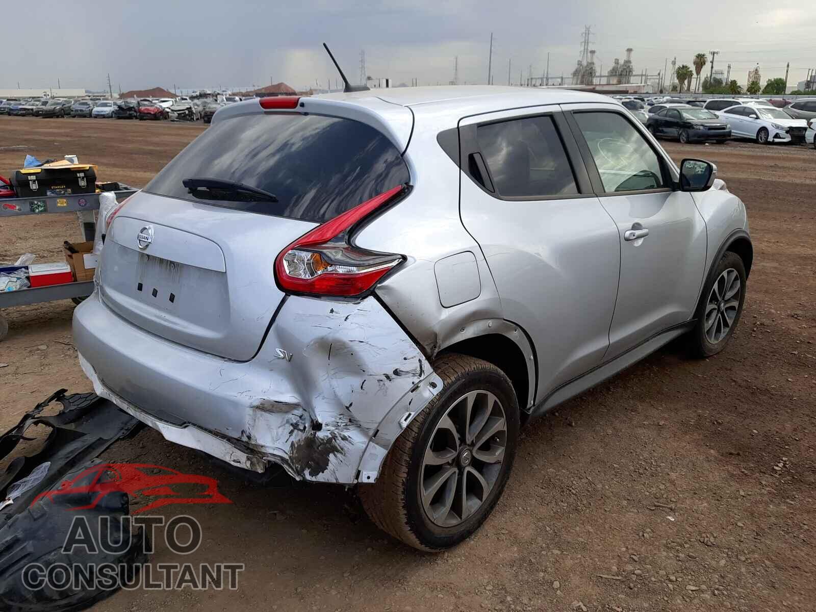 NISSAN JUKE 2017 - JN8AF5MR3HT703003
