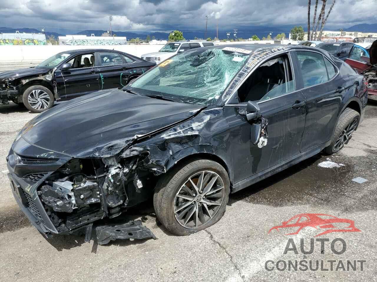 TOYOTA CAMRY 2024 - 4T1G11AK6RU896145