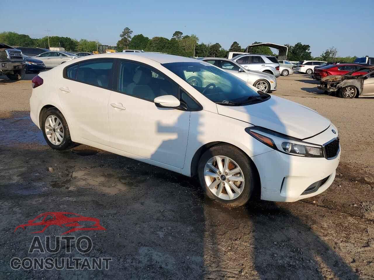 KIA FORTE 2017 - 3KPFL4A78HE017846