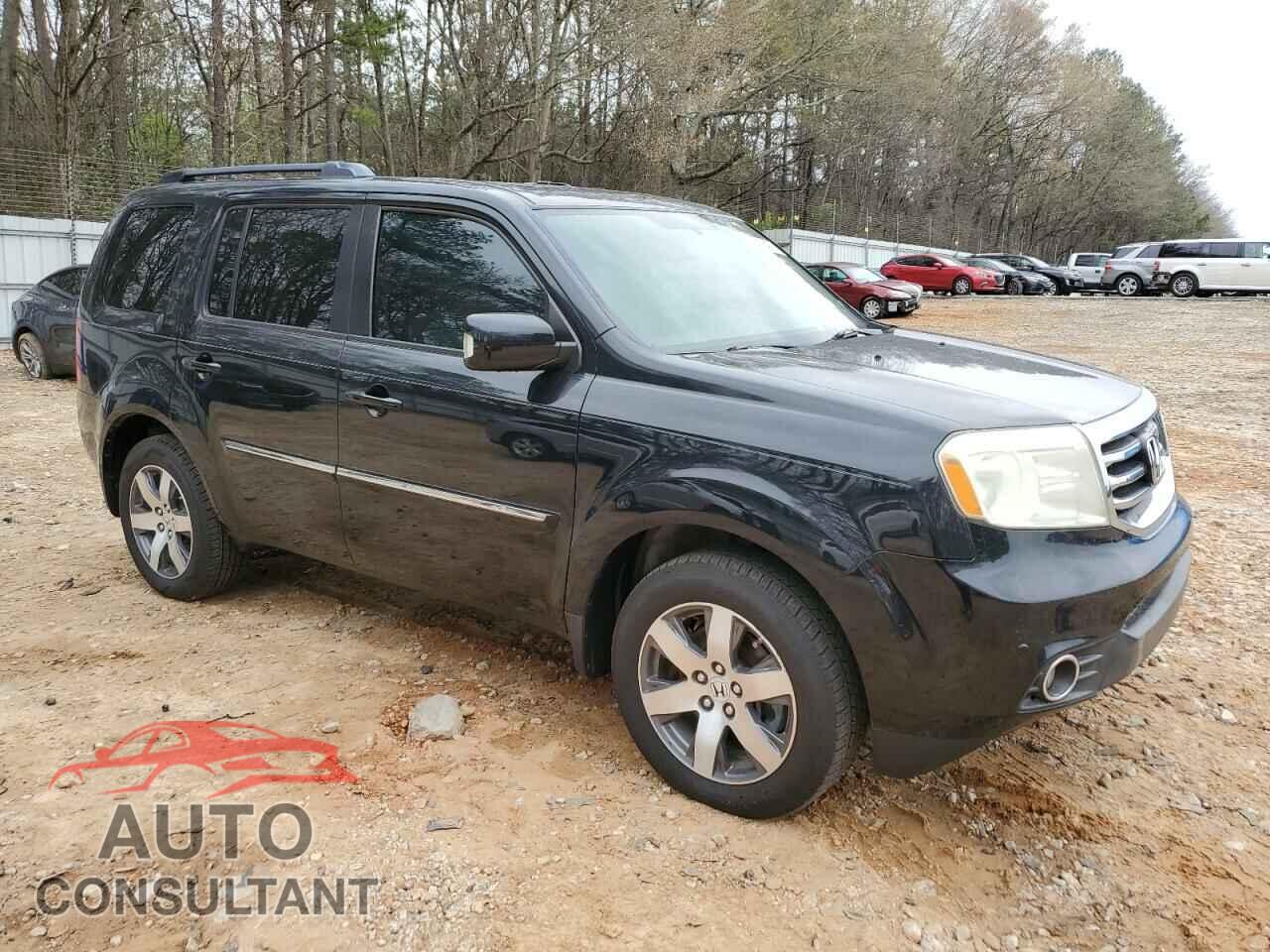 HONDA PILOT 2013 - 5FNYF3H90DB029852