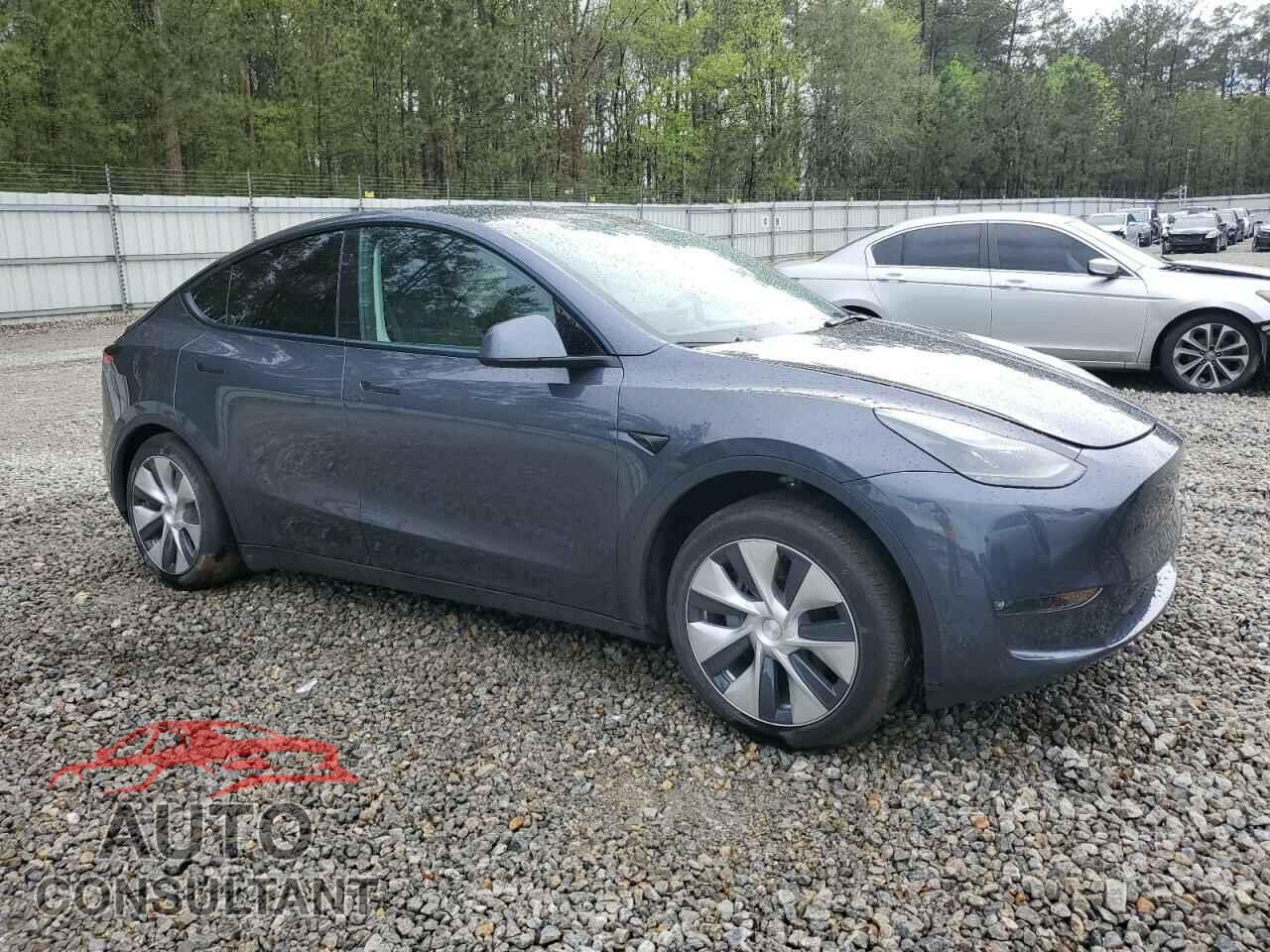 TESLA MODEL Y 2023 - 7SAYGDEE8PF979811