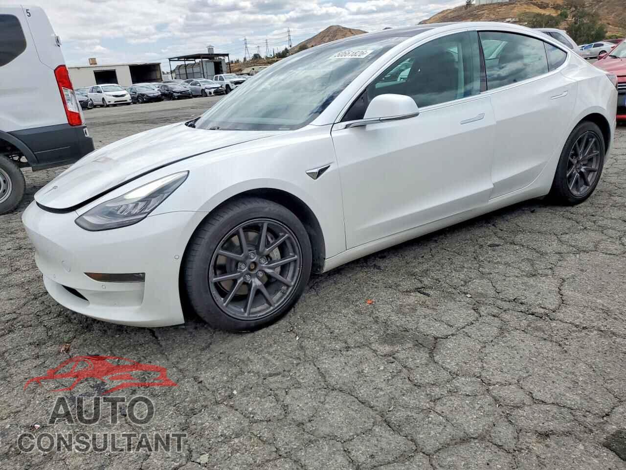 TESLA MODEL 3 2020 - 5YJ3E1EB9LF800431