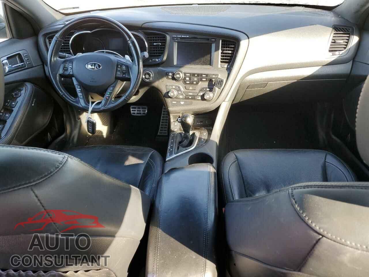 KIA OPTIMA 2013 - 5XXGR4A68DG150585