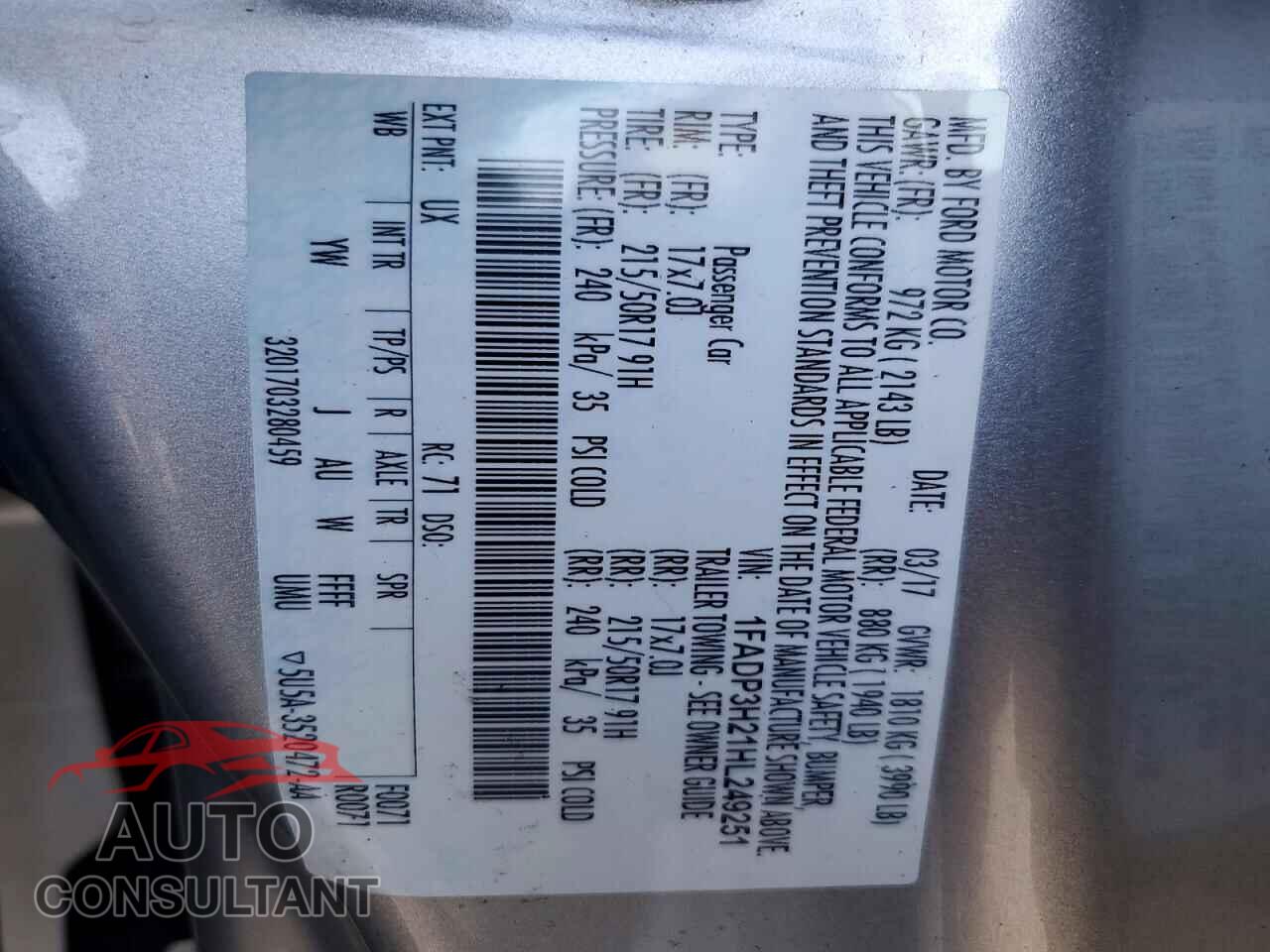 FORD FOCUS 2017 - 1FADP3H21HL249251