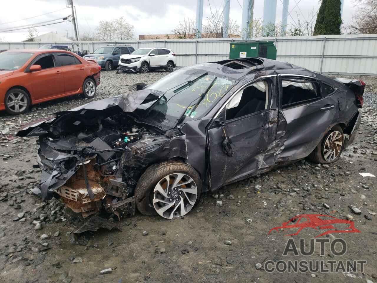 HONDA CIVIC 2018 - 2HGFC2F79JH584463