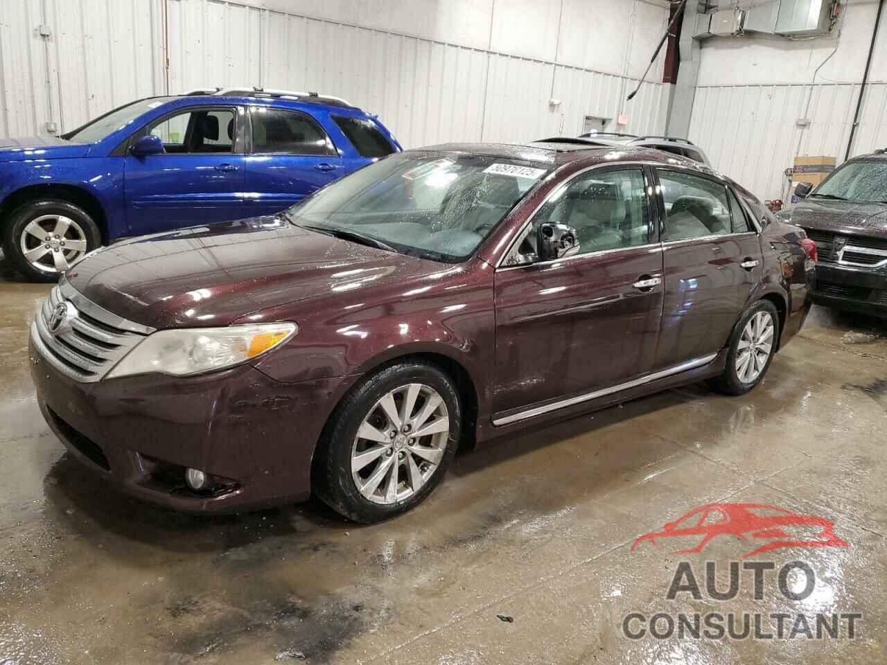 TOYOTA AVALON 2011 - 4T1BK3DB9BU409850