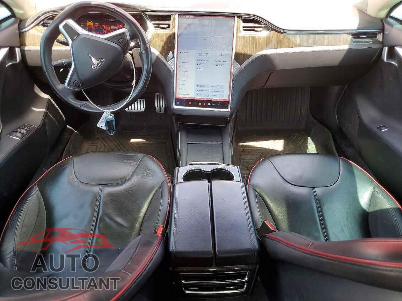 TESLA MODEL S 2013 - 5YJSA1DP8DFP09219