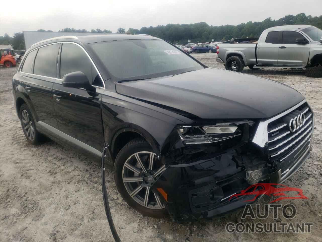 AUDI Q7 2018 - WA1VAAF72JD040095