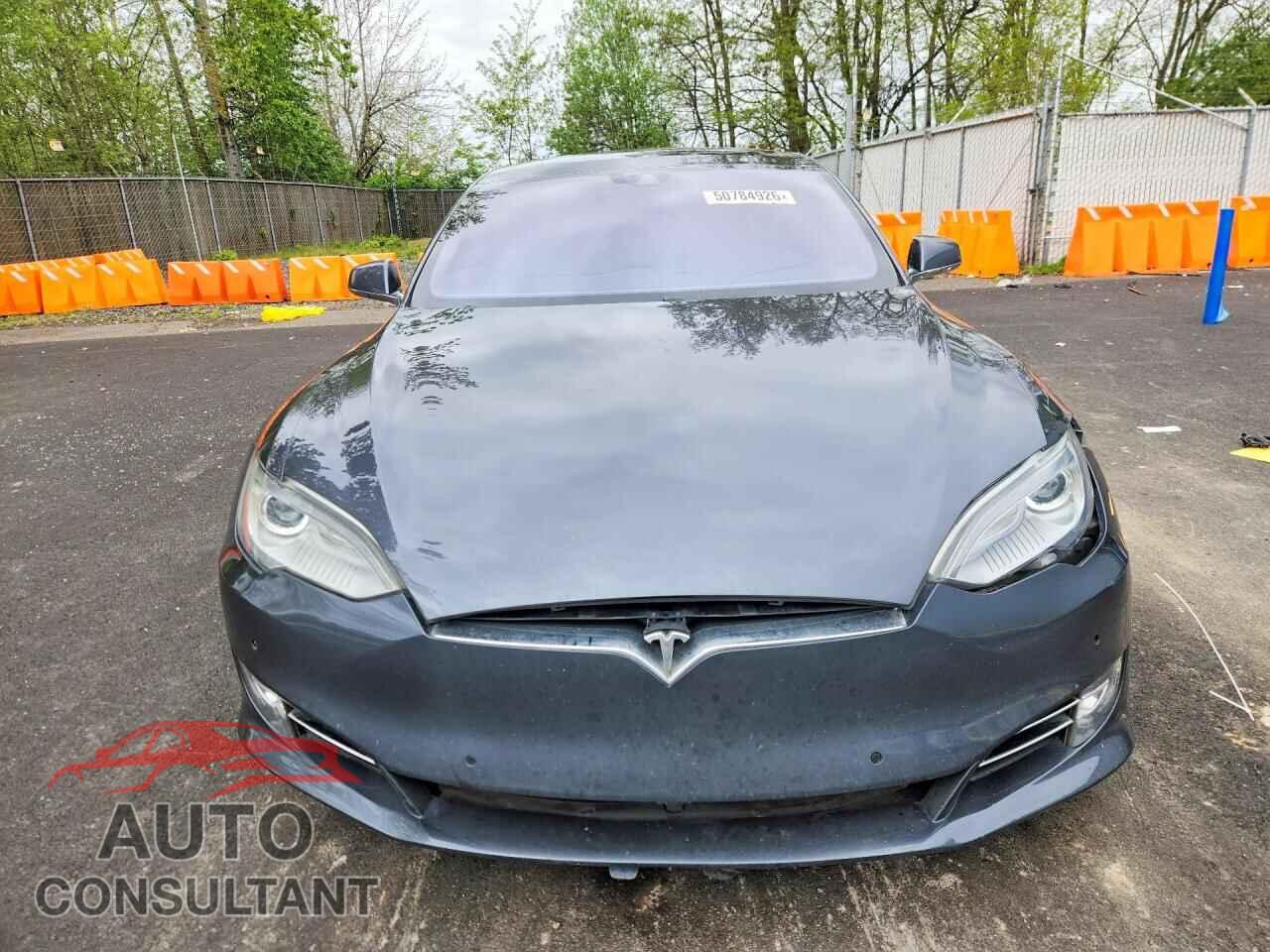 TESLA MODEL S 2016 - 5YJSA1E26GF133167