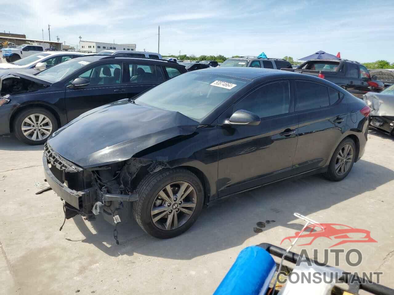 HYUNDAI ELANTRA 2018 - 5NPD84LF0JH313619