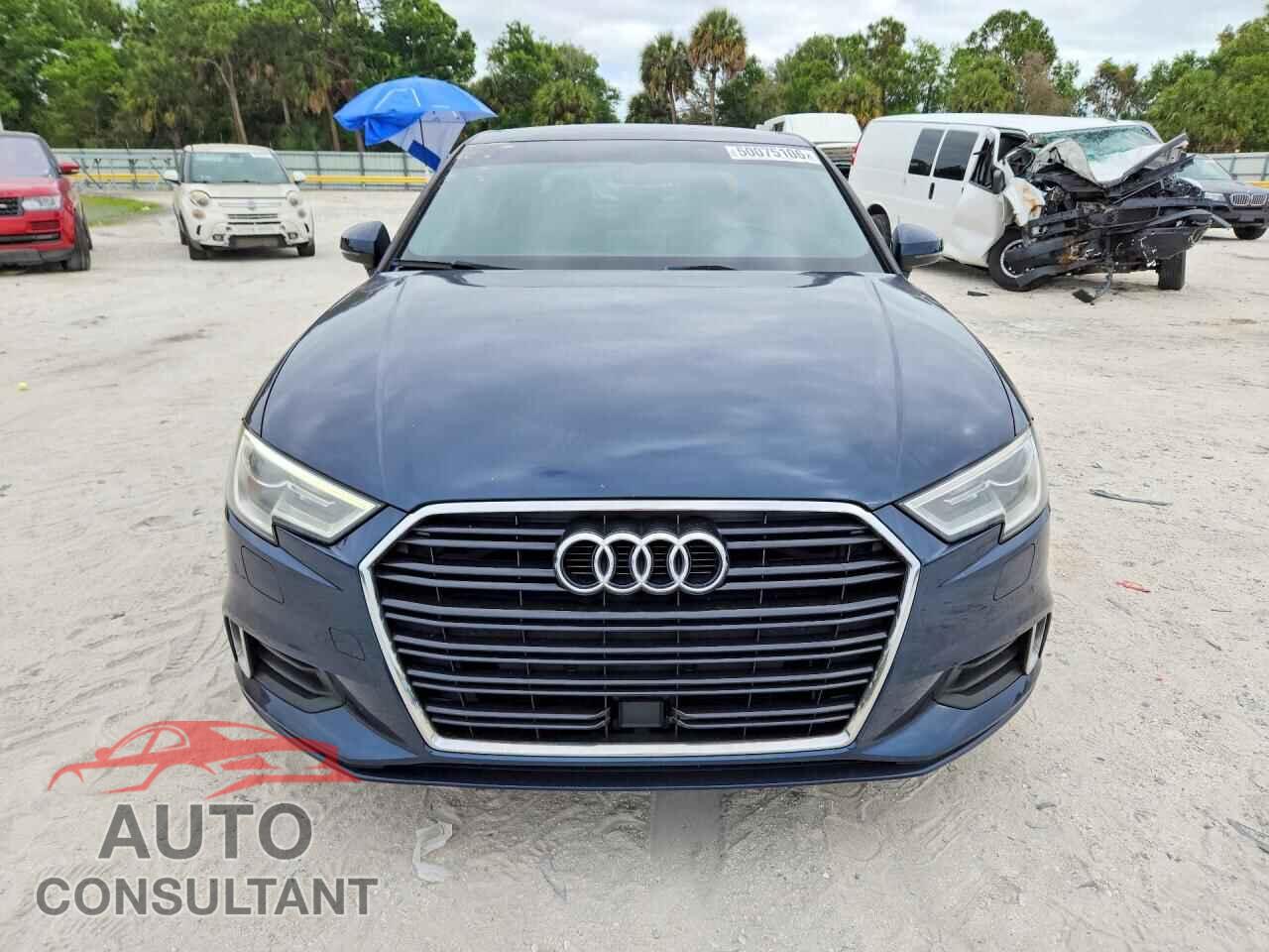 AUDI A3 2018 - WAUAUGFF9J1069419