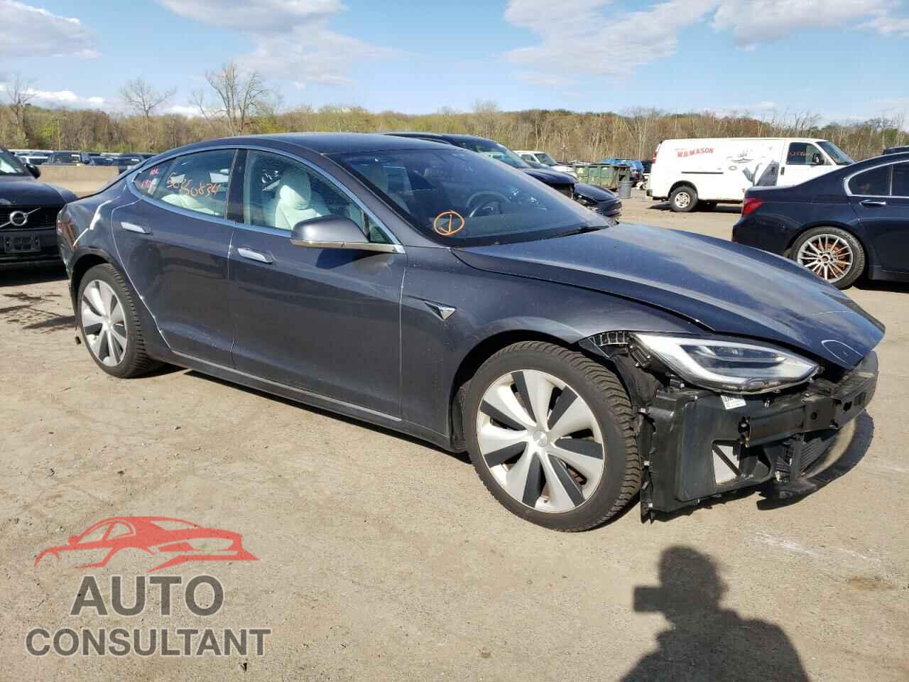 TESLA MODEL S 2020 - 5YJSA1E26LF381901