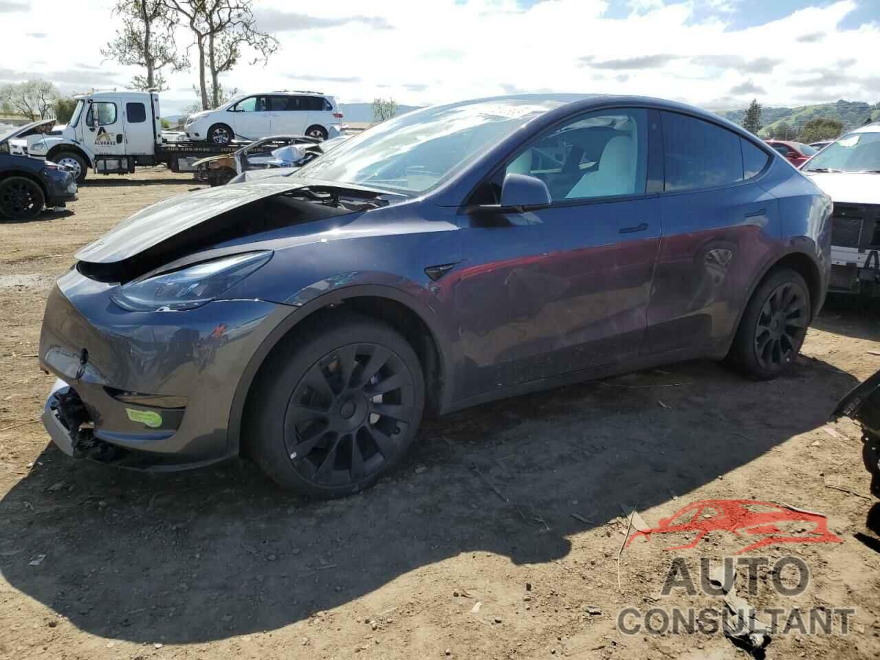 TESLA MODEL Y 2023 - 7SAYGDEE2PF637836