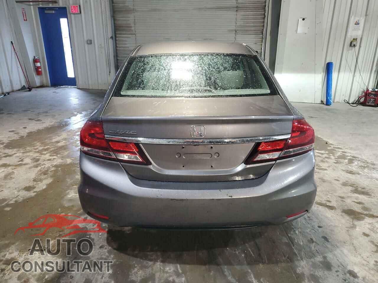 HONDA CIVIC 2013 - 19XFB2F58DE058020