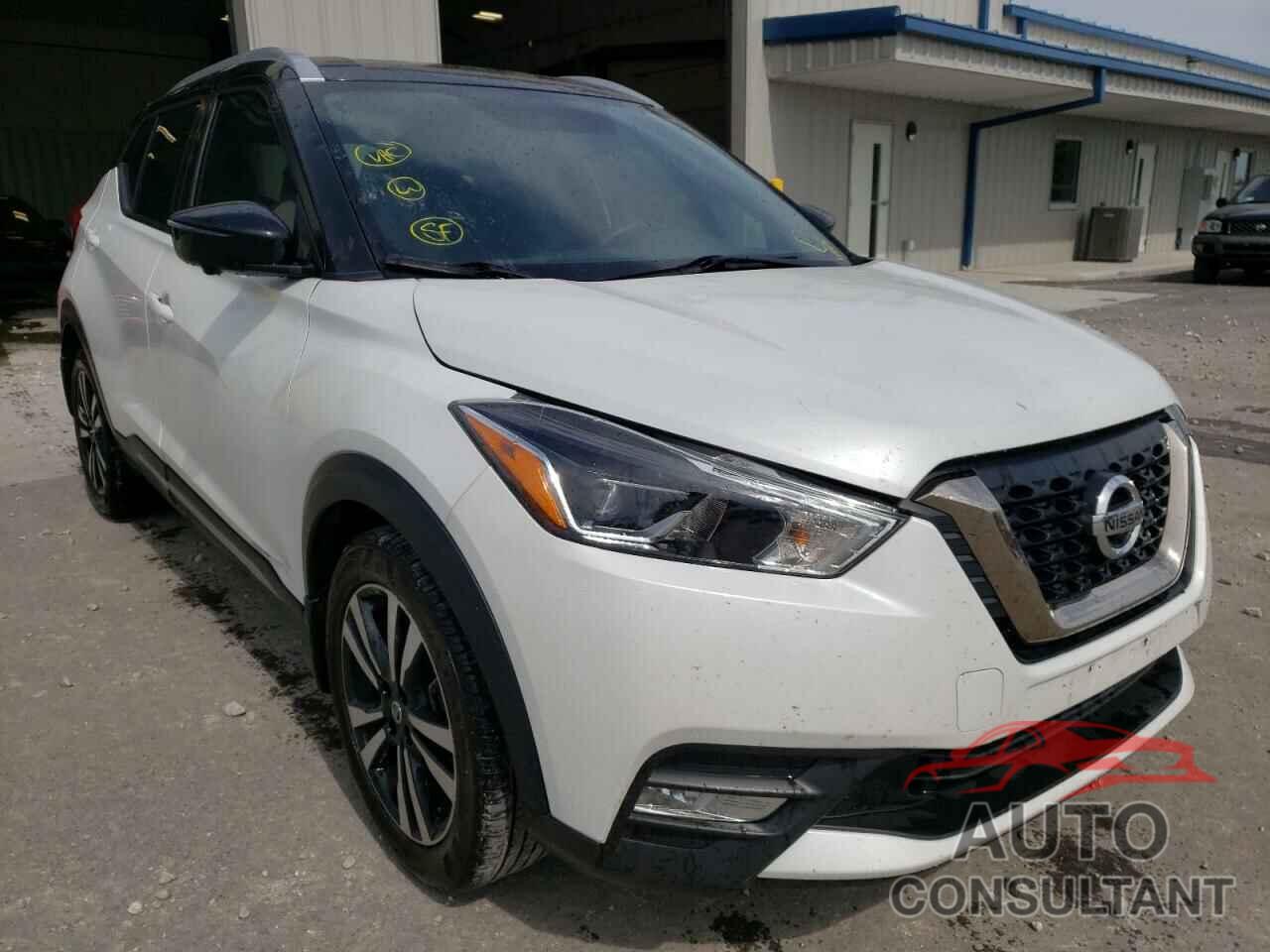 NISSAN KICKS 2019 - 3N1CP5CU2KL560745