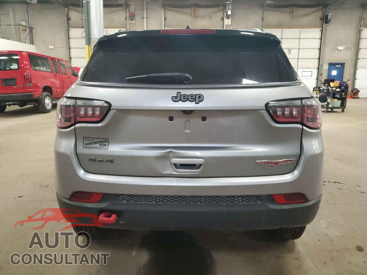 JEEP COMPASS 2020 - 3C4NJDDB2LT207812