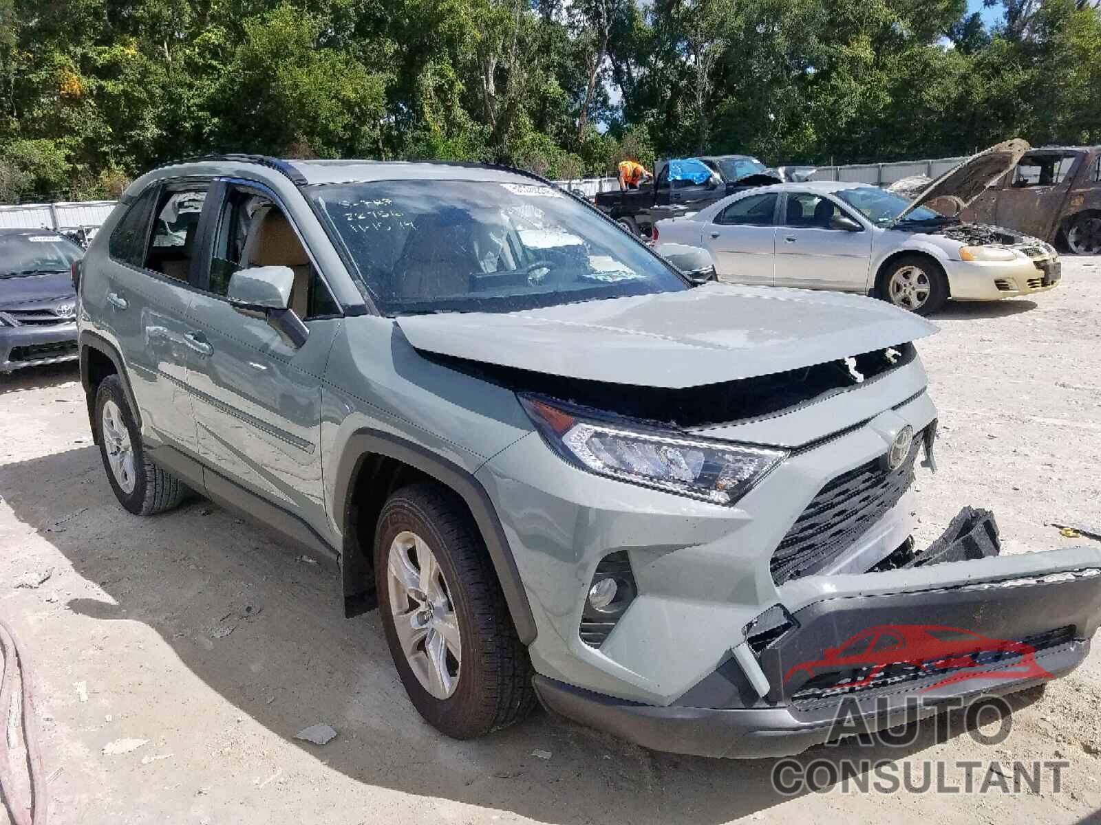 TOYOTA RAV4 XLE 2019 - JTMW1RFV6KD509410