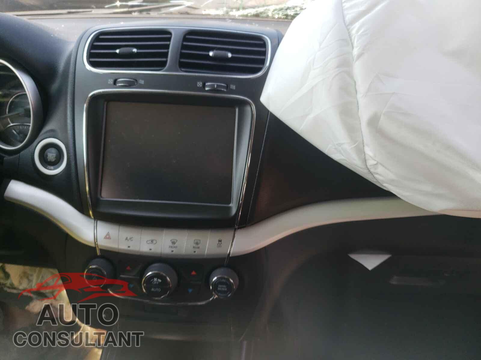 DODGE JOURNEY 2017 - 3C4PDDEG6HT595709