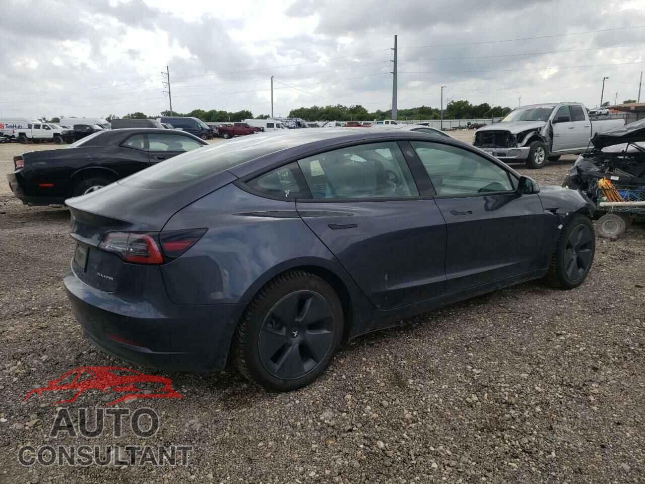TESLA MODEL 3 2022 - 5YJ3E1EB1NF344010