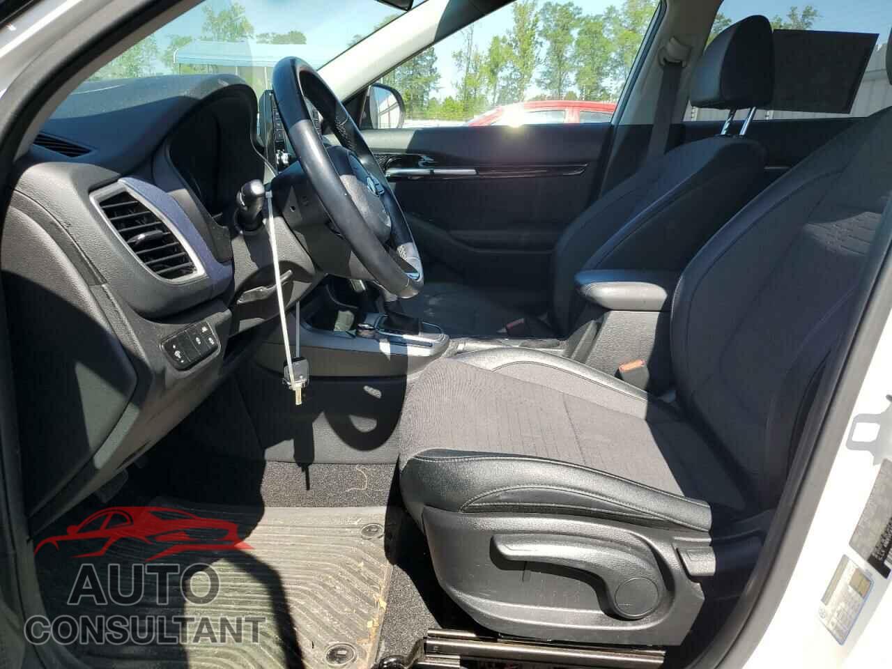 KIA SELTOS 2021 - KNDEUCAA7M7200664