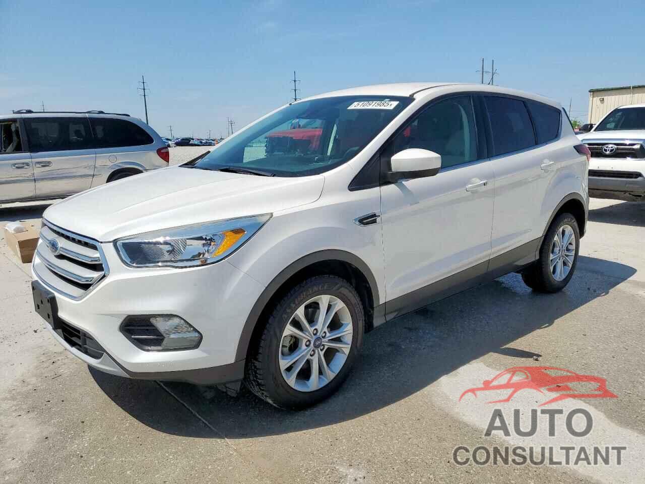 FORD ESCAPE 2019 - 1FMCU0GD9KUA17459