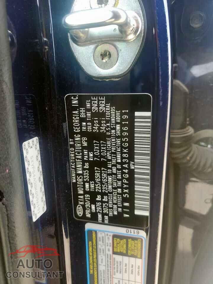 KIA SORENTO 2019 - 5XYPG4A38KG596191