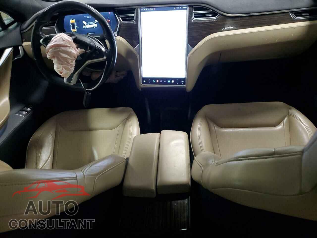 TESLA MODEL S 2015 - 5YJSA1H24FF092628