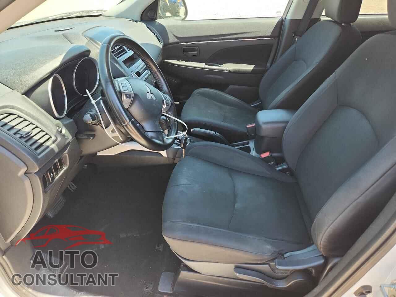 MITSUBISHI OUTLANDER 2013 - 4A4AP3AU9DE012913