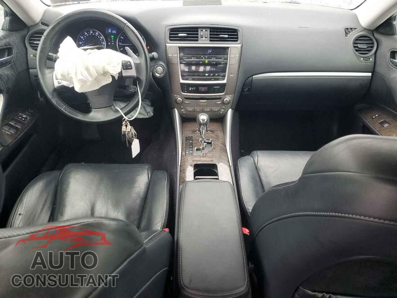 LEXUS IS 2013 - JTHCF5C29D5062865
