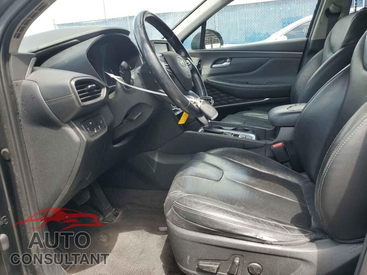 HYUNDAI SANTA FE 2019 - 5NMS53AA2KH133896