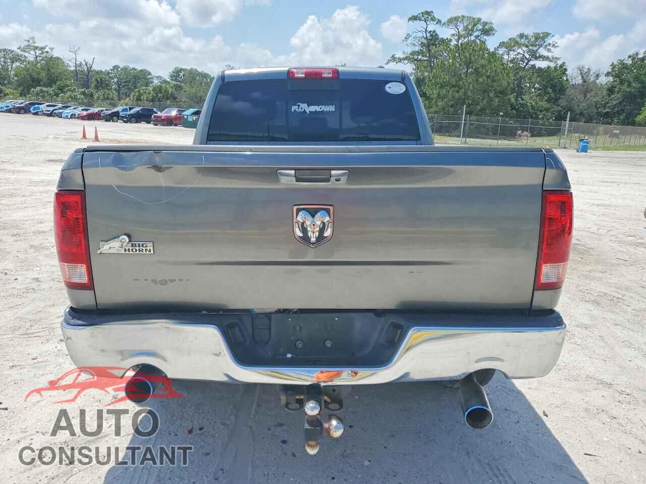DODGE RAM 1500 2012 - 1C6RD6GT9CS118174