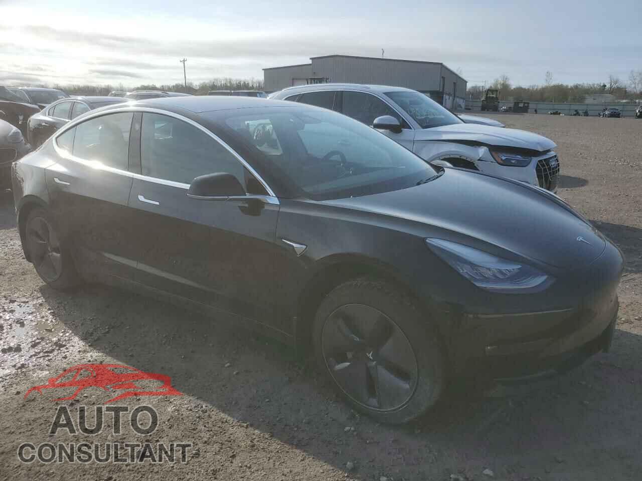TESLA MODEL 3 2018 - 5YJ3E1EB4JF128937