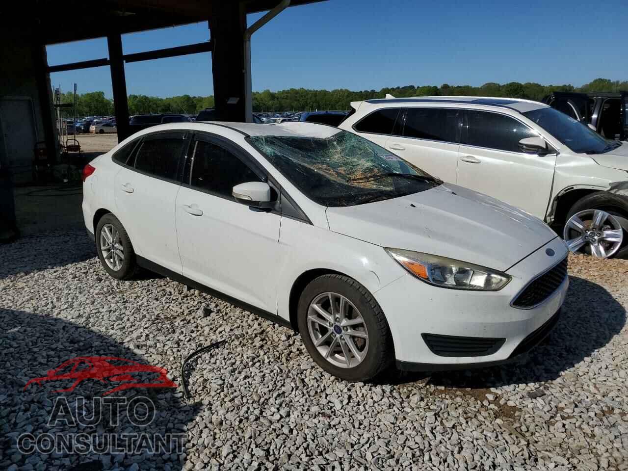 FORD FOCUS 2017 - 1FADP3FE8HL292272