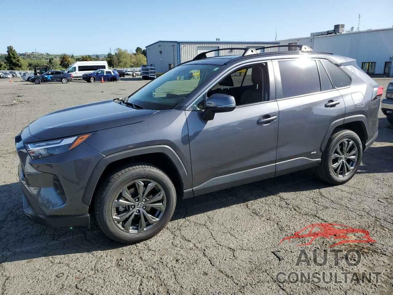 TOYOTA RAV4 2022 - JTMB6RFV6ND047600