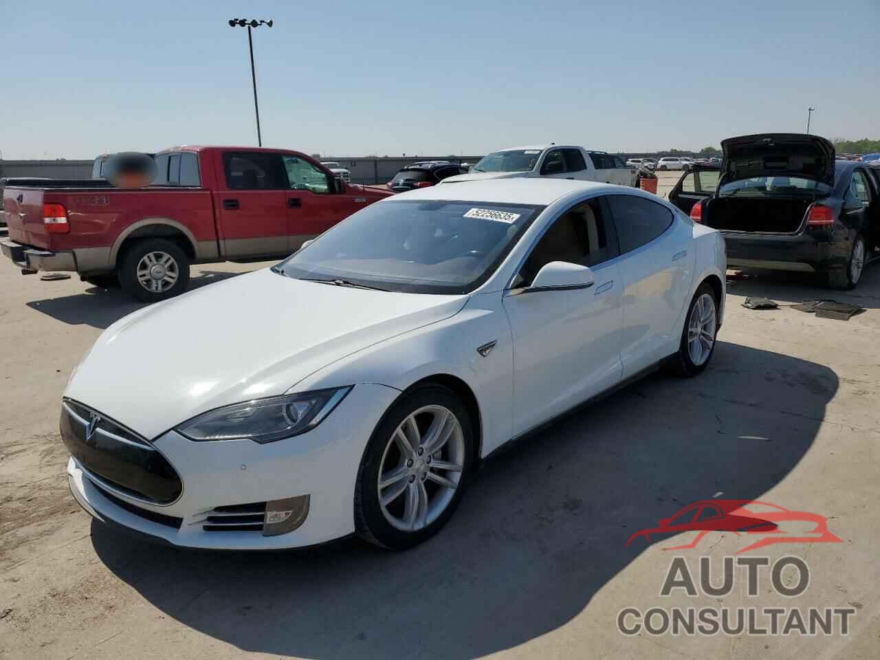 TESLA MODEL S 2014 - 5YJSA1H16EFP45983