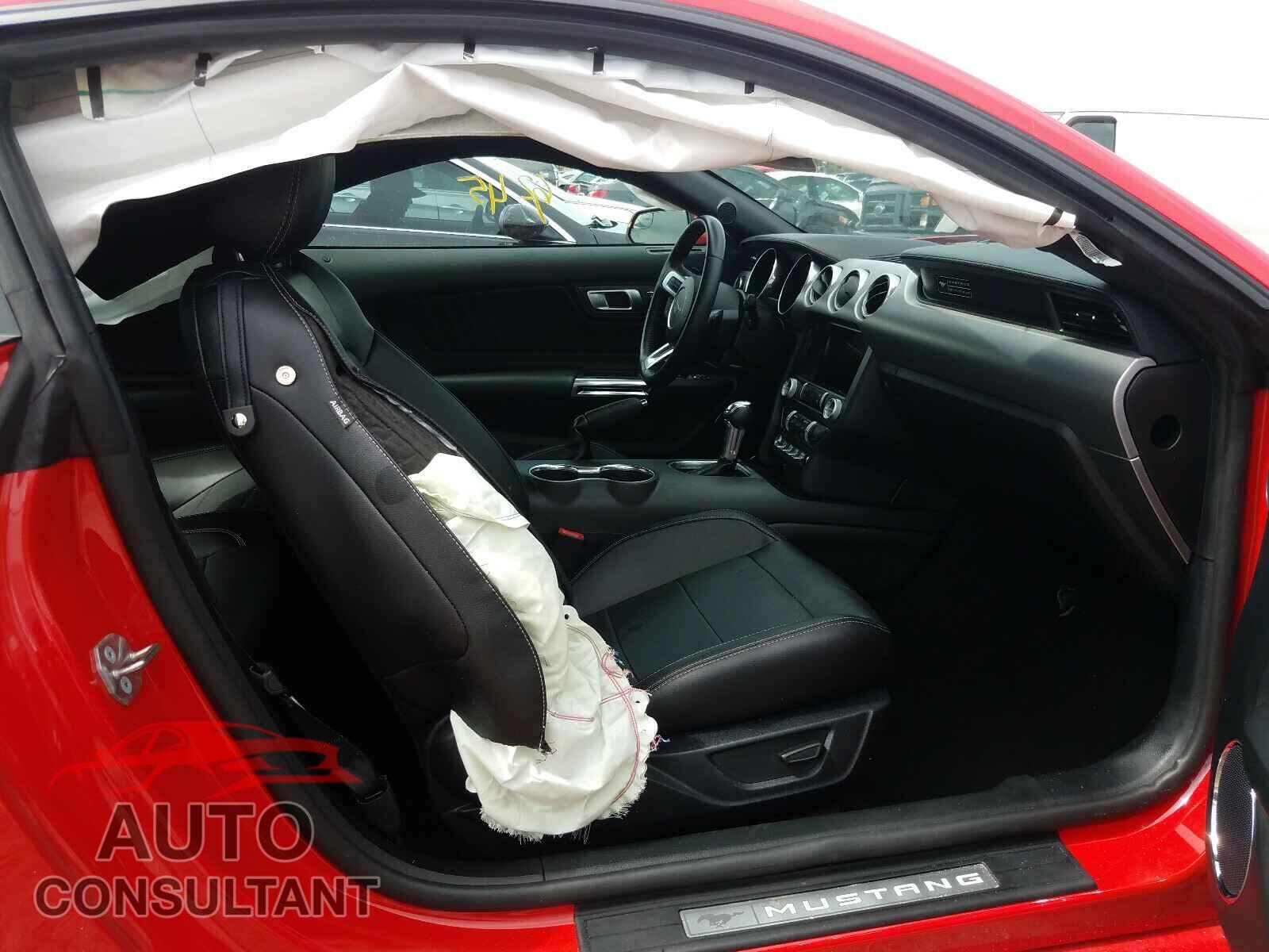 FORD MUSTANG 2020 - 1FA6P8CF3L5123339