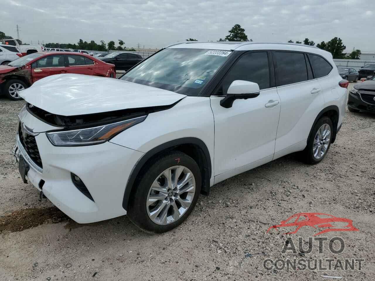 TOYOTA HIGHLANDER 2023 - 5TDKDRAH1PS004989