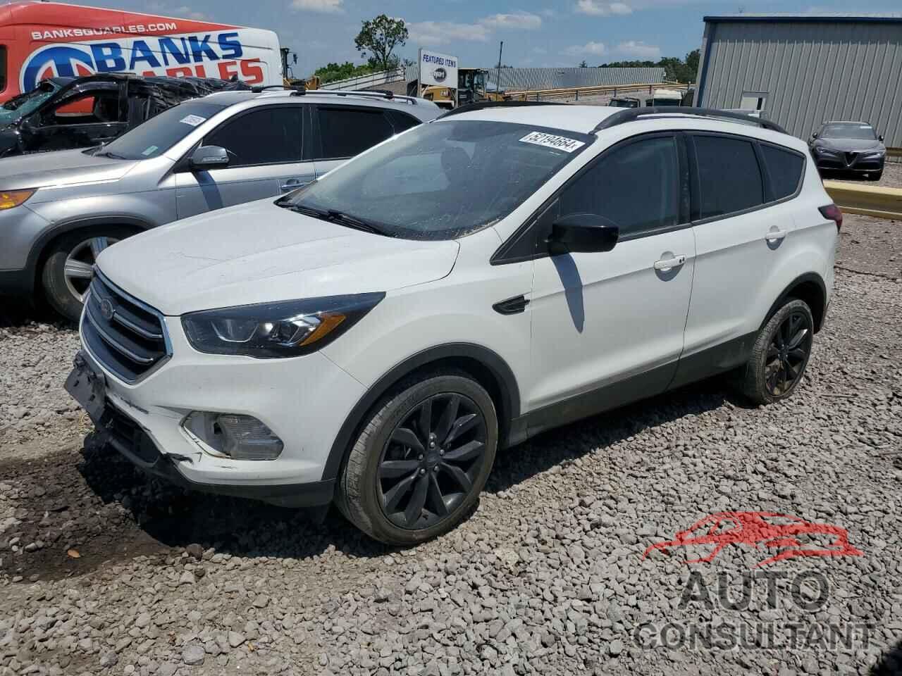 FORD ESCAPE 2019 - 1FMCU0GD8KUB09338