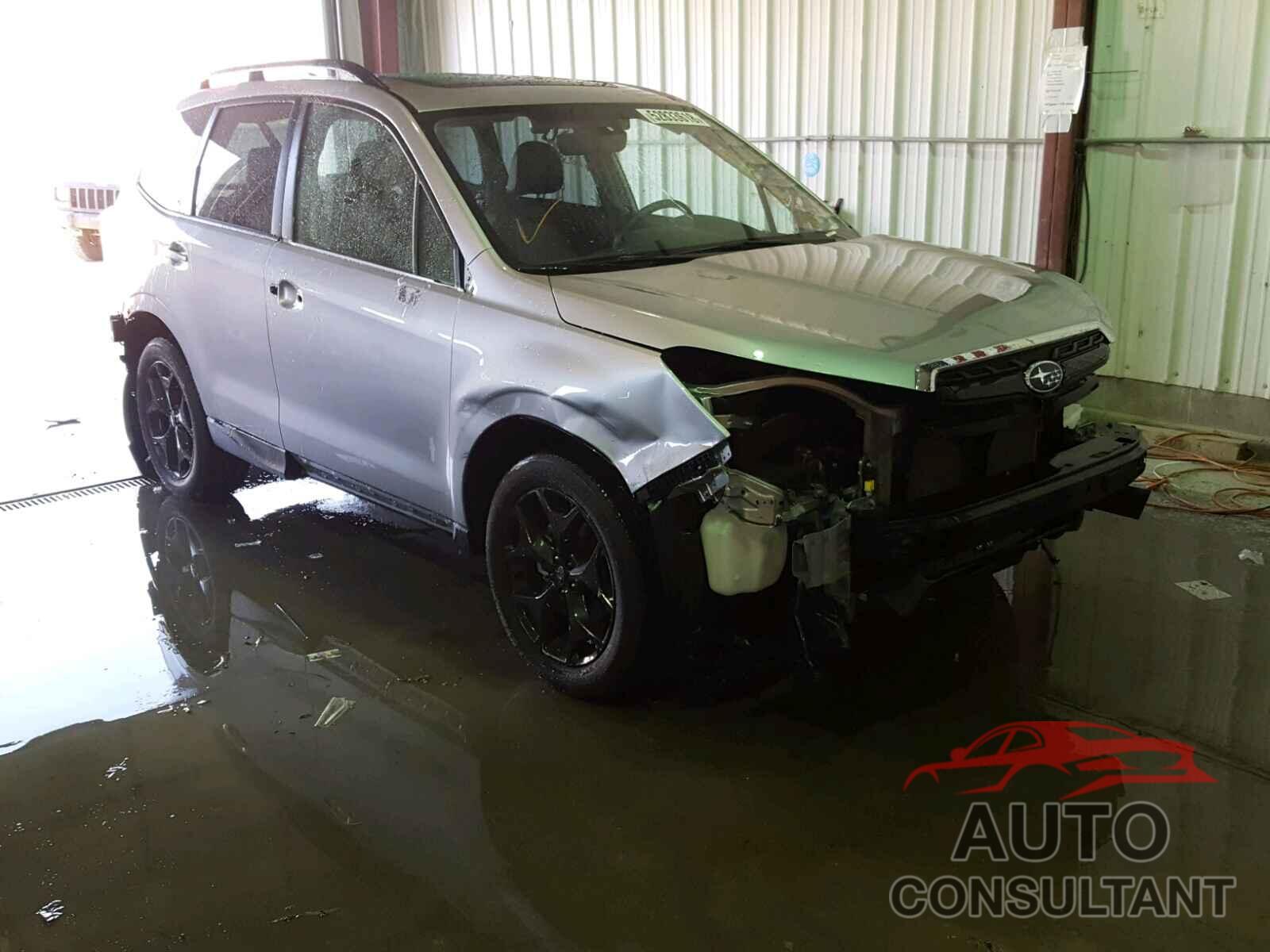 SUBARU FORESTER 2018 - JF2SJAGC8JH582655